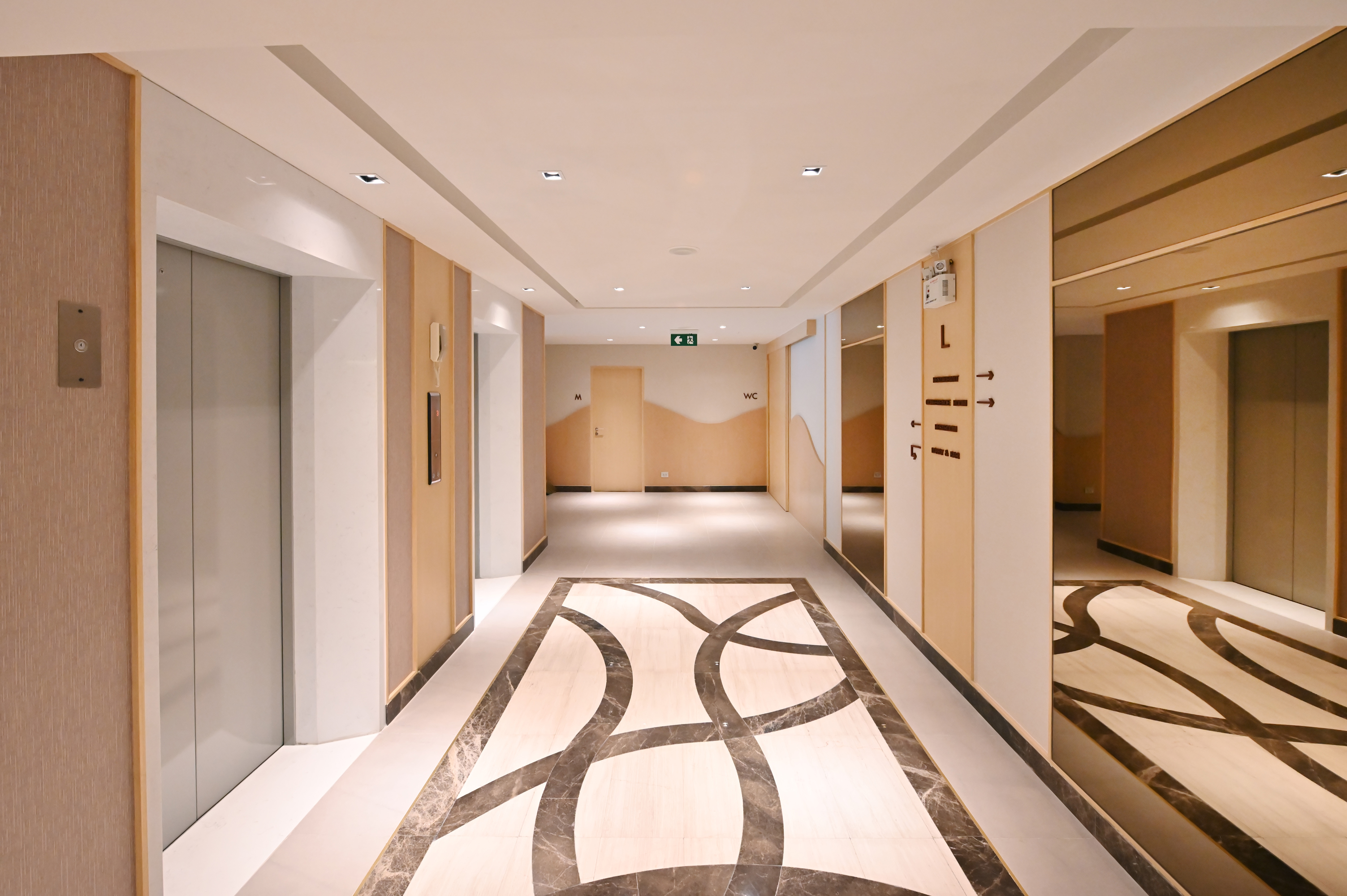 M-Pattaya Hotel - photo