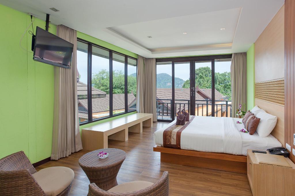 Phi Phi Long Beach Resort & Villa Room Type - Superior Double or Twin Room