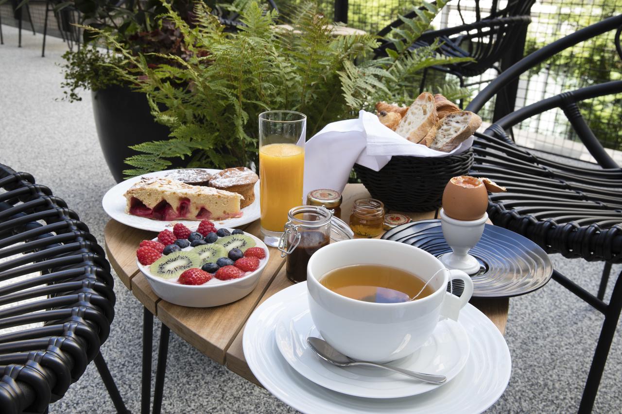 Hotel Les Deux Girafes by null