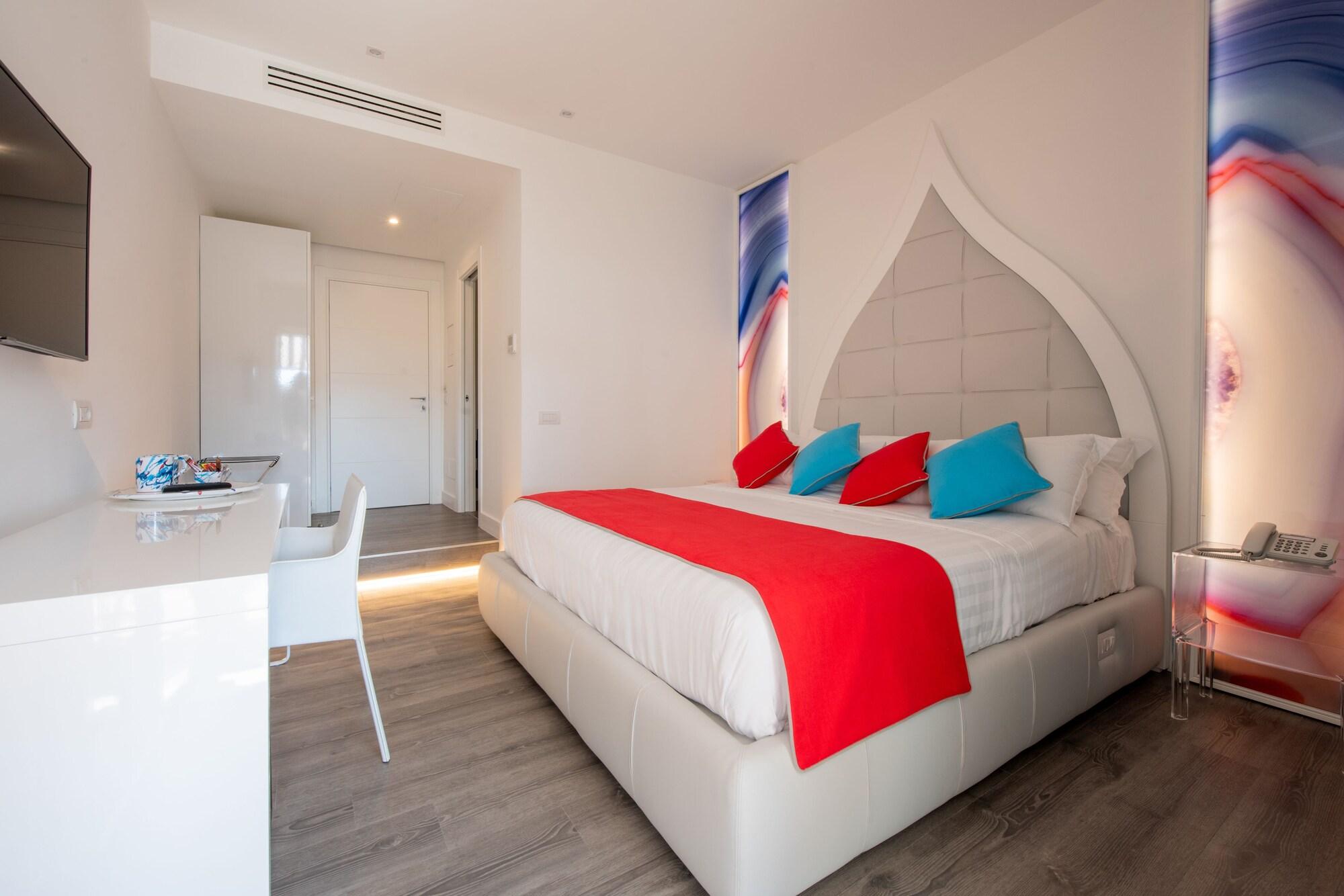 Diamond Suites