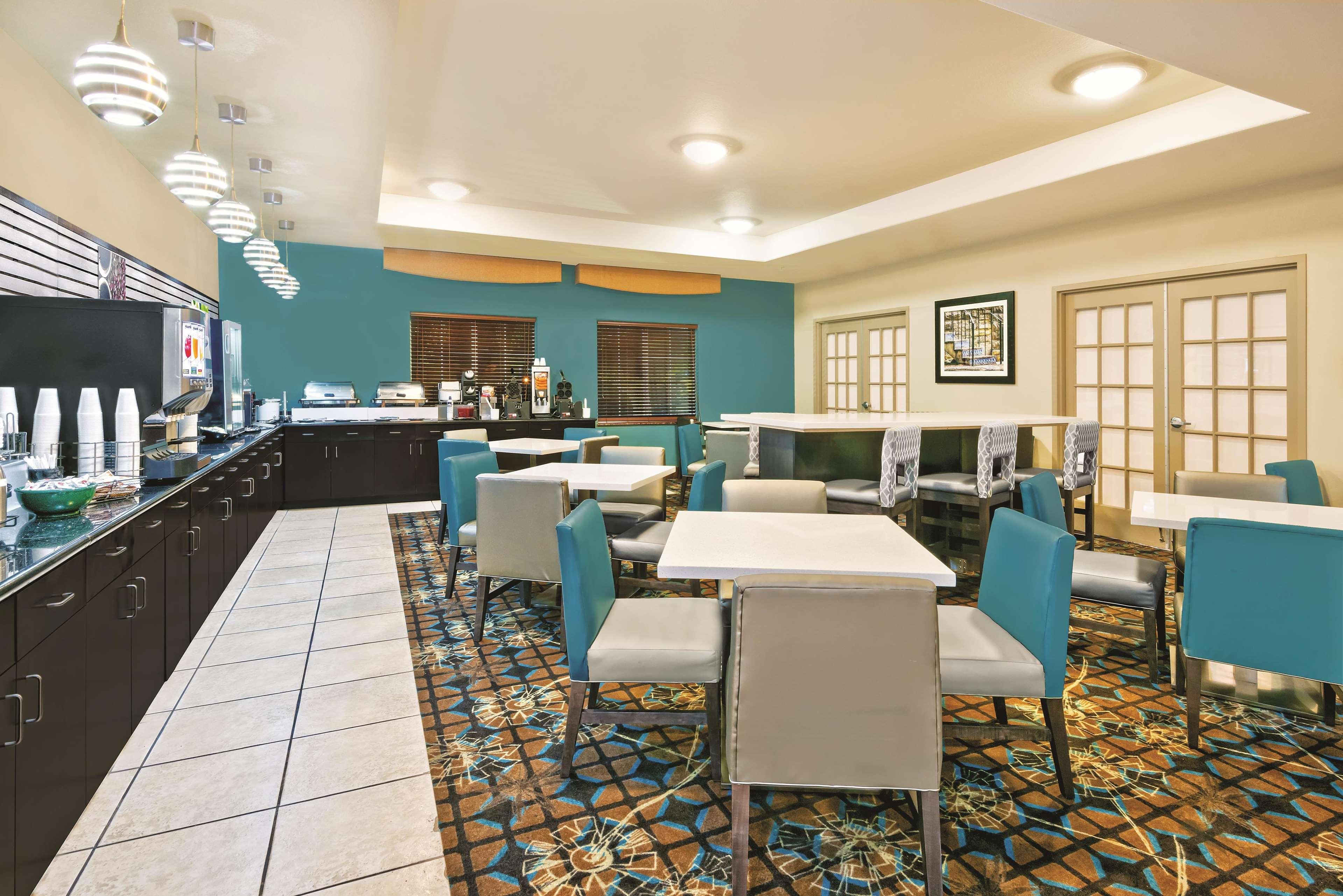 La Quinta Inn Suites San Antonio N Stone Oak