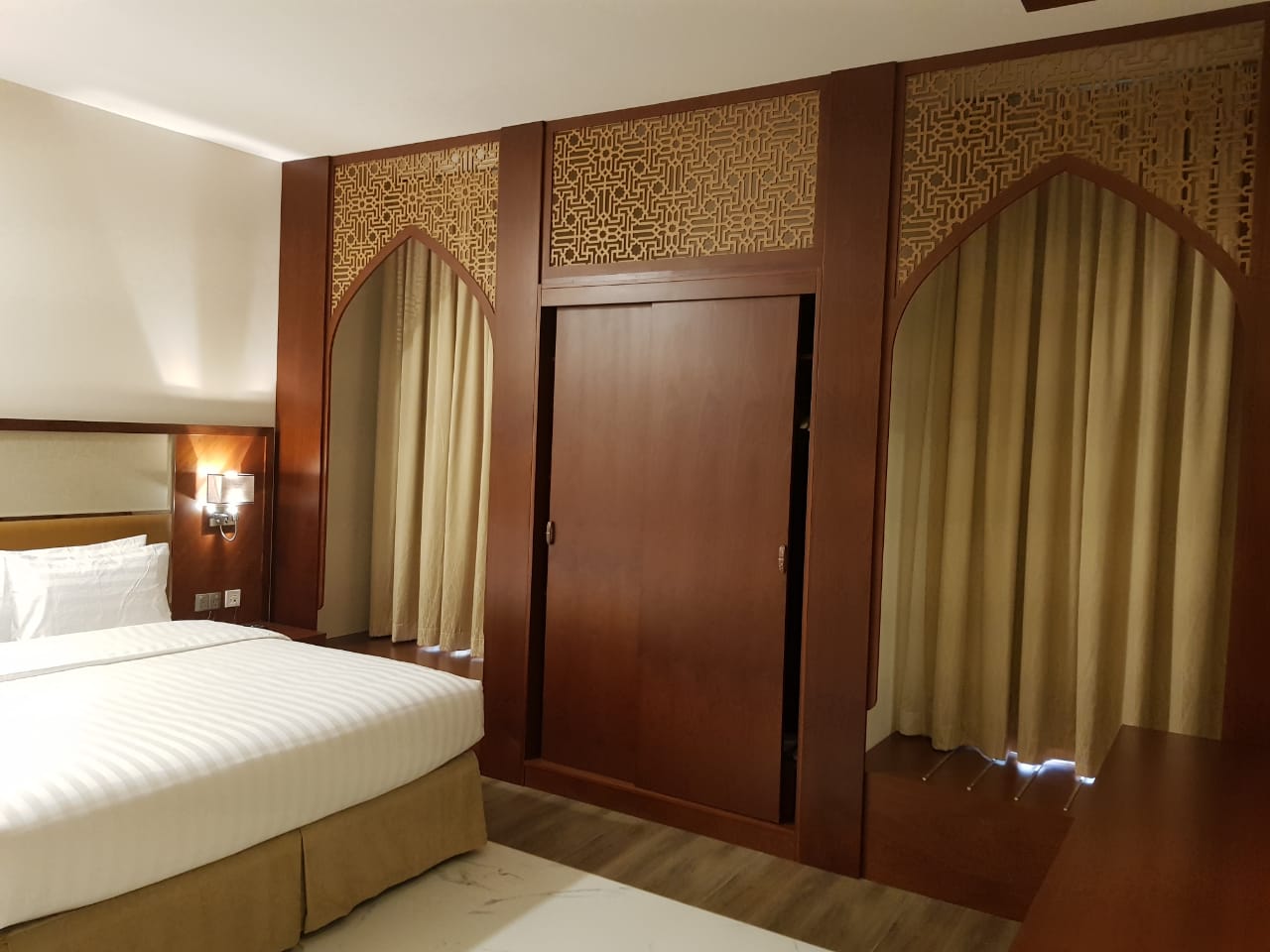 MUSCAT GATE HOTEL
