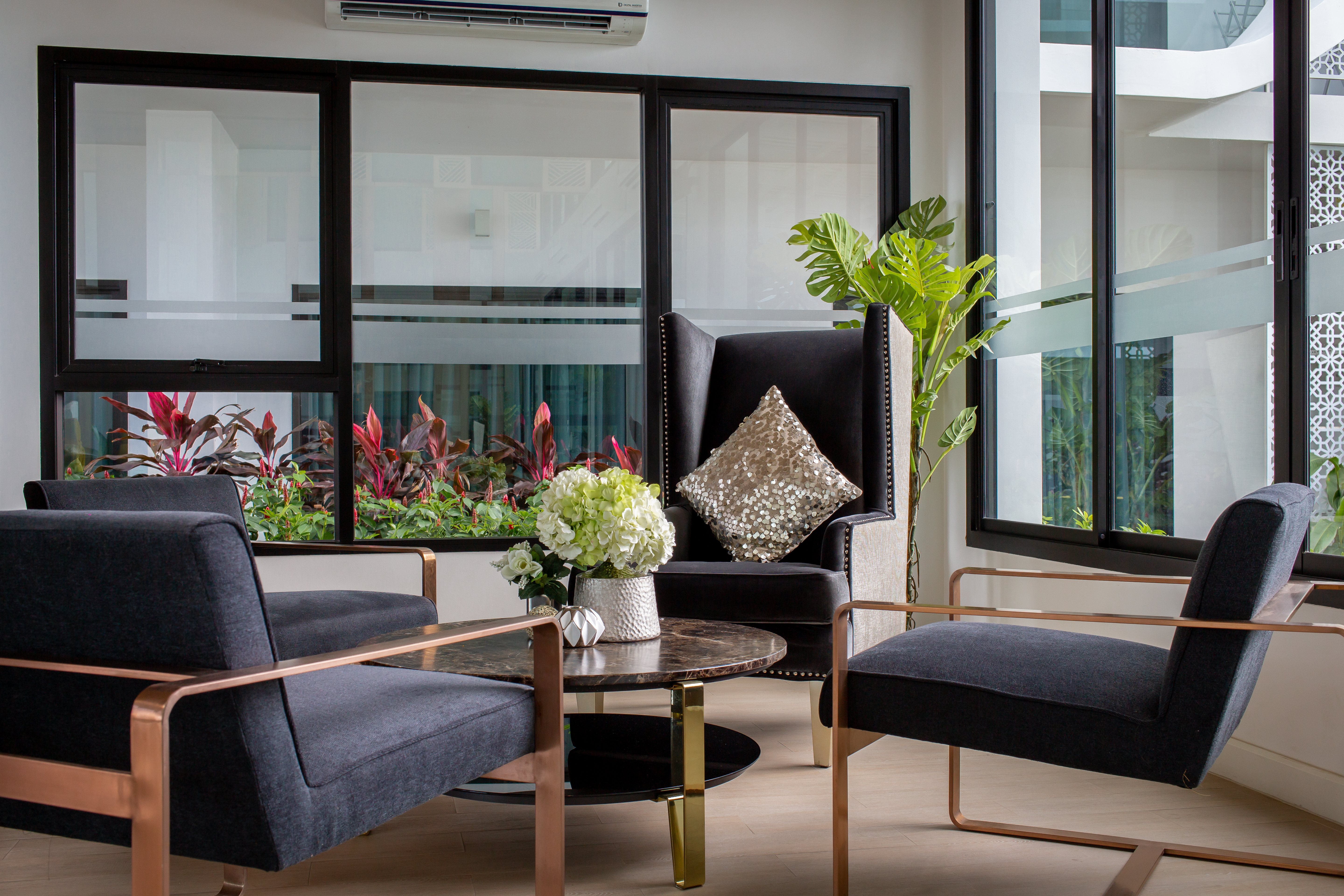 Utopia Naiharn - photo