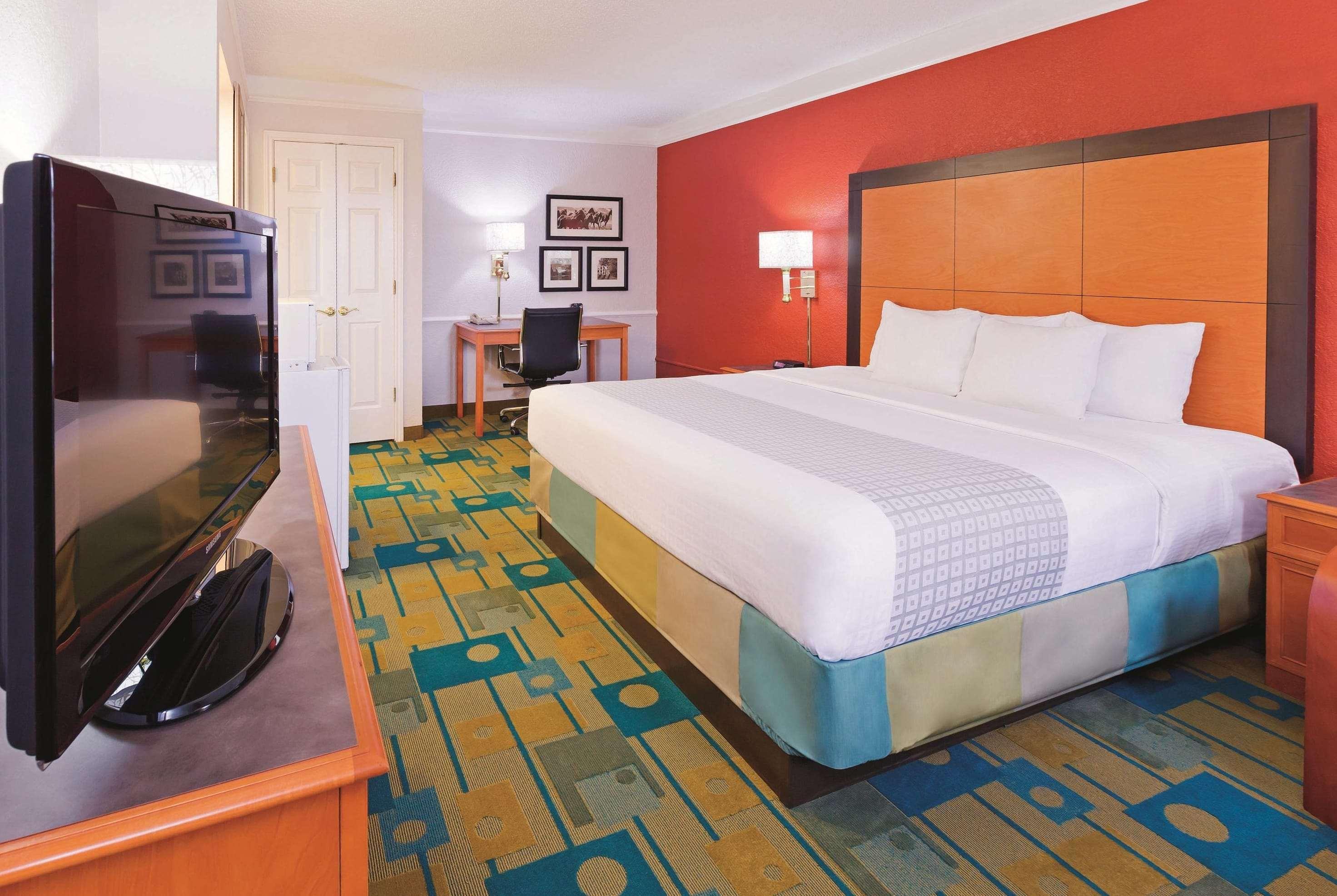 Baymont By Wyndham Lubbock Downtown Civic Center