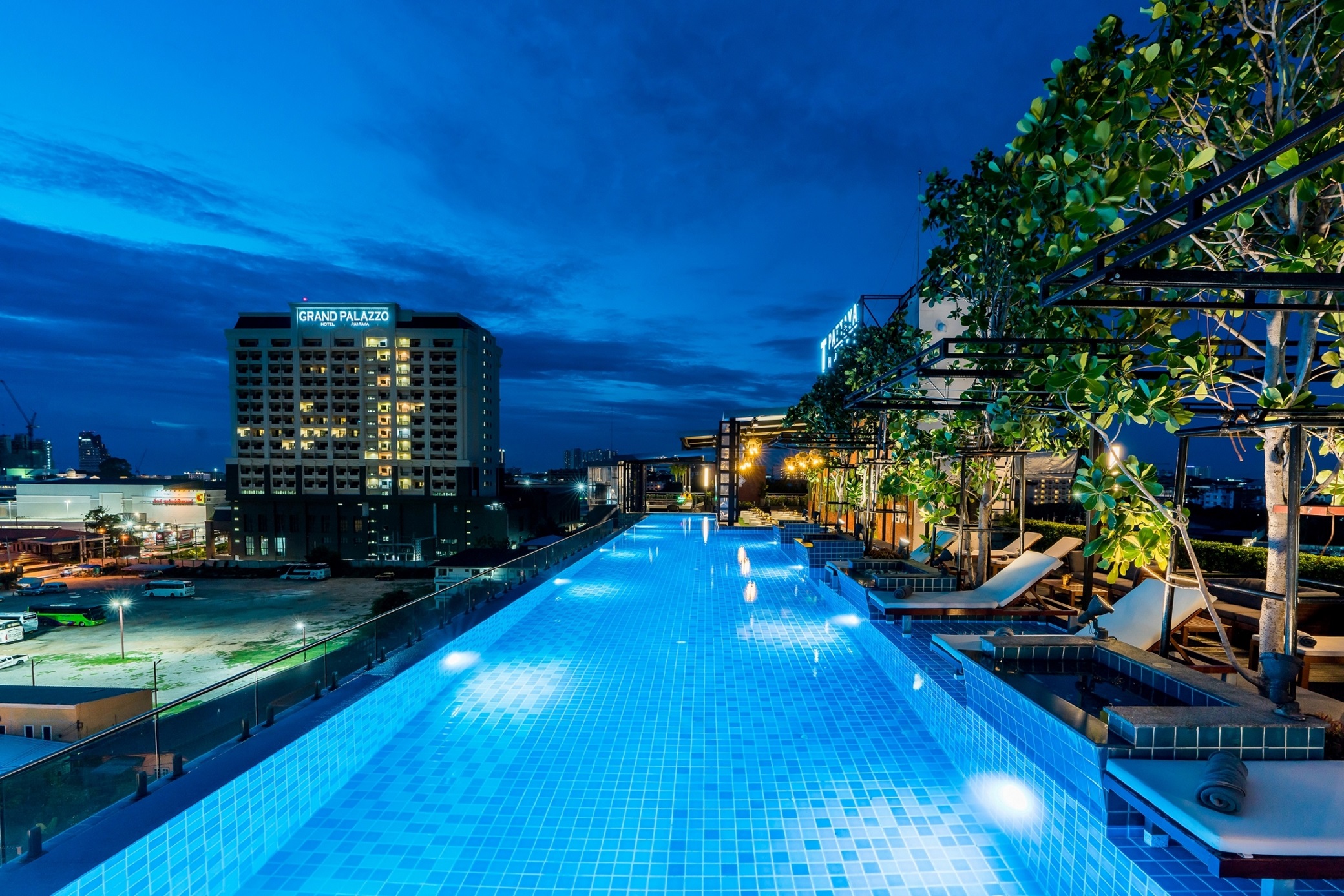 T Pattaya Hotel image