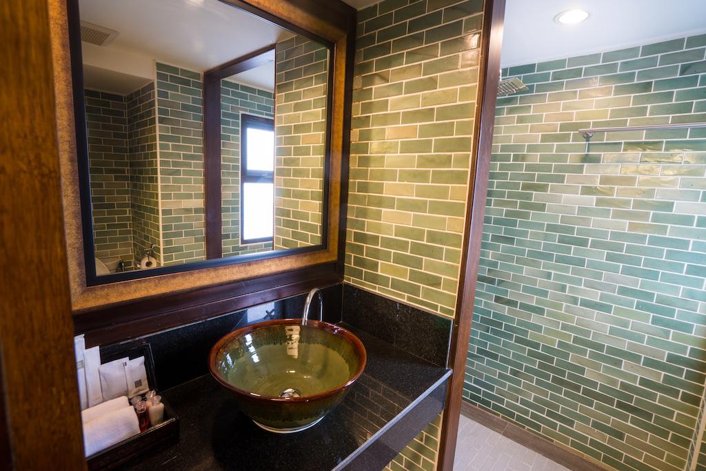 Viang Tha Phae Resort Hotel by null