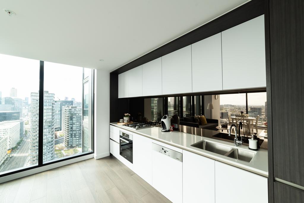 Melbourne Private Apartments - Collins Wharf
