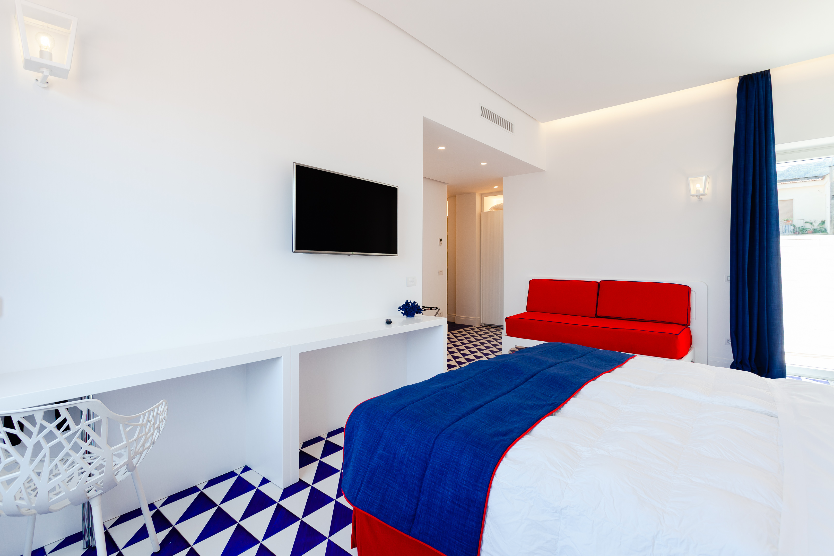 Maison Blu – Intimate Guesthouse