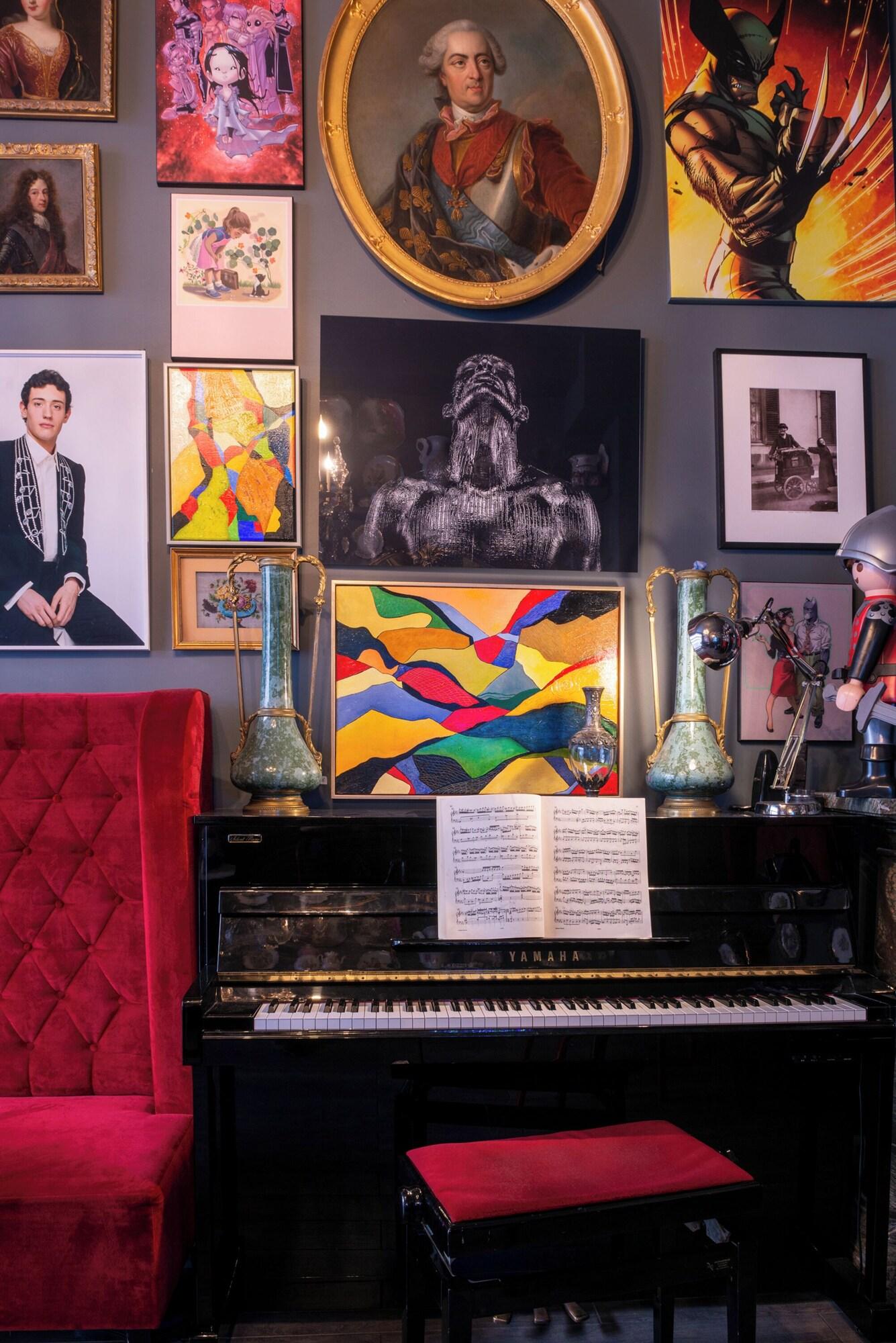 Hôtel de Roubaix by null