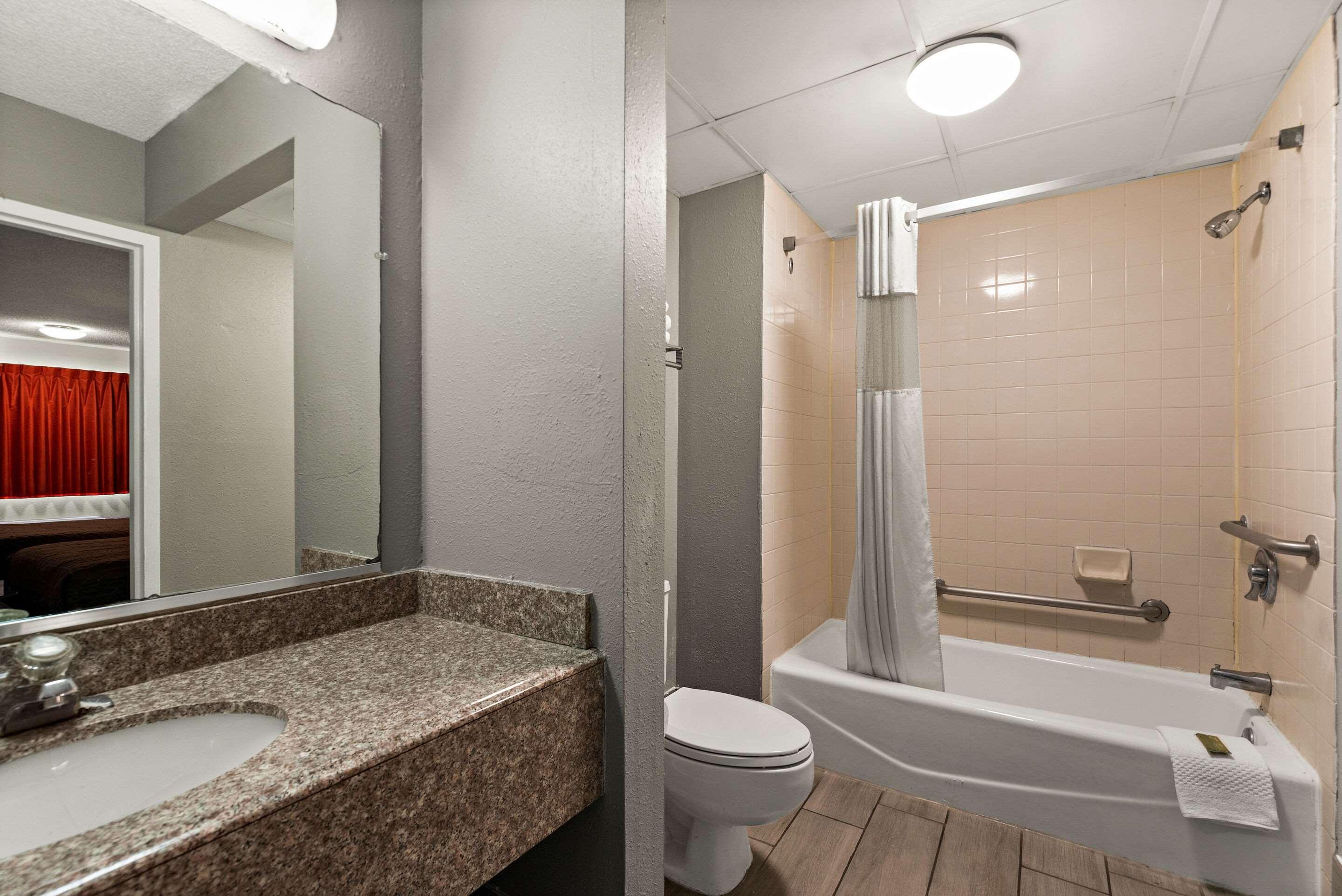 Rodeway Inn