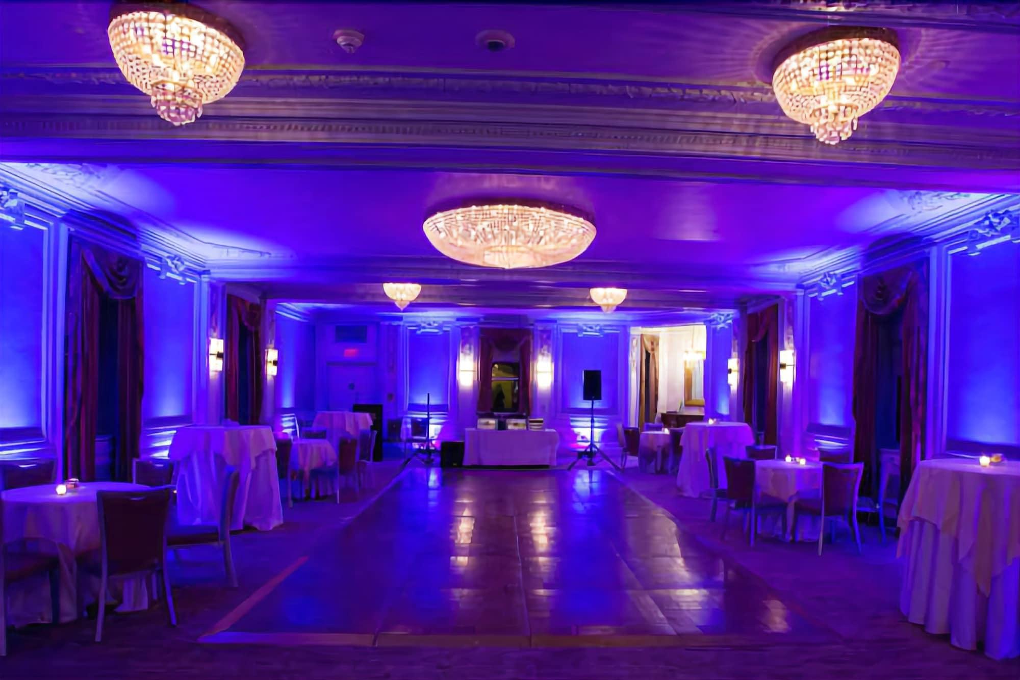 Castle Hotel & Spa - Luxury Hotel near NYC by null