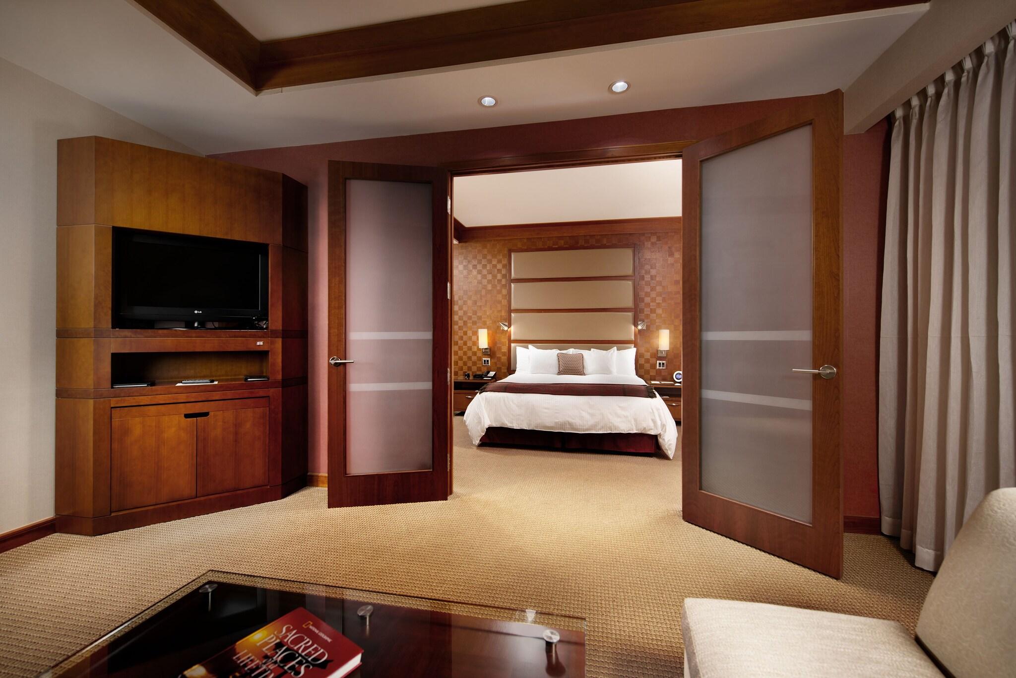 The Hotel At Turning Stone Resort Casino