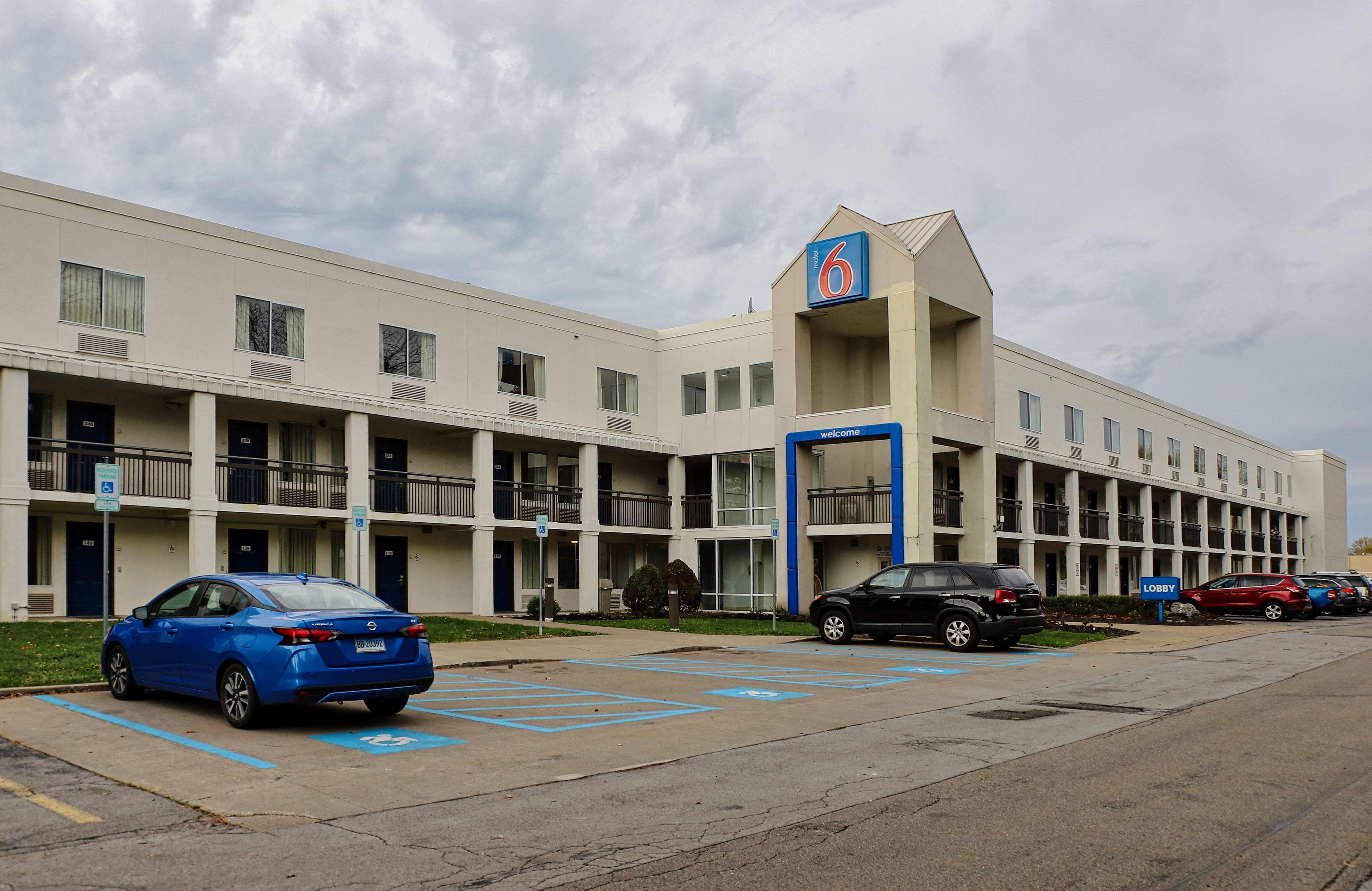 Motel 6 Buffalo Airport