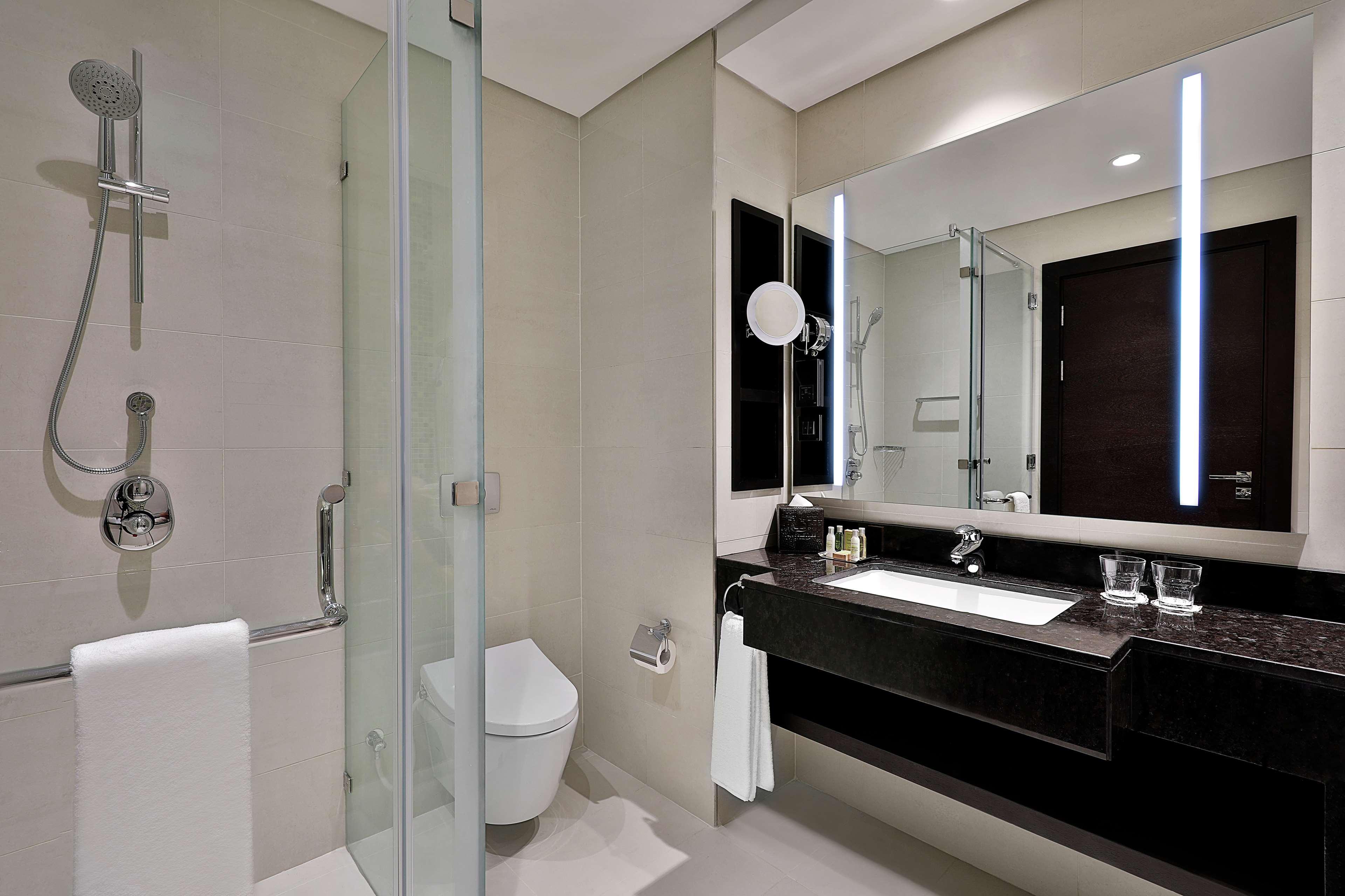 Doubletree By Hilton Doha - Al Sadd