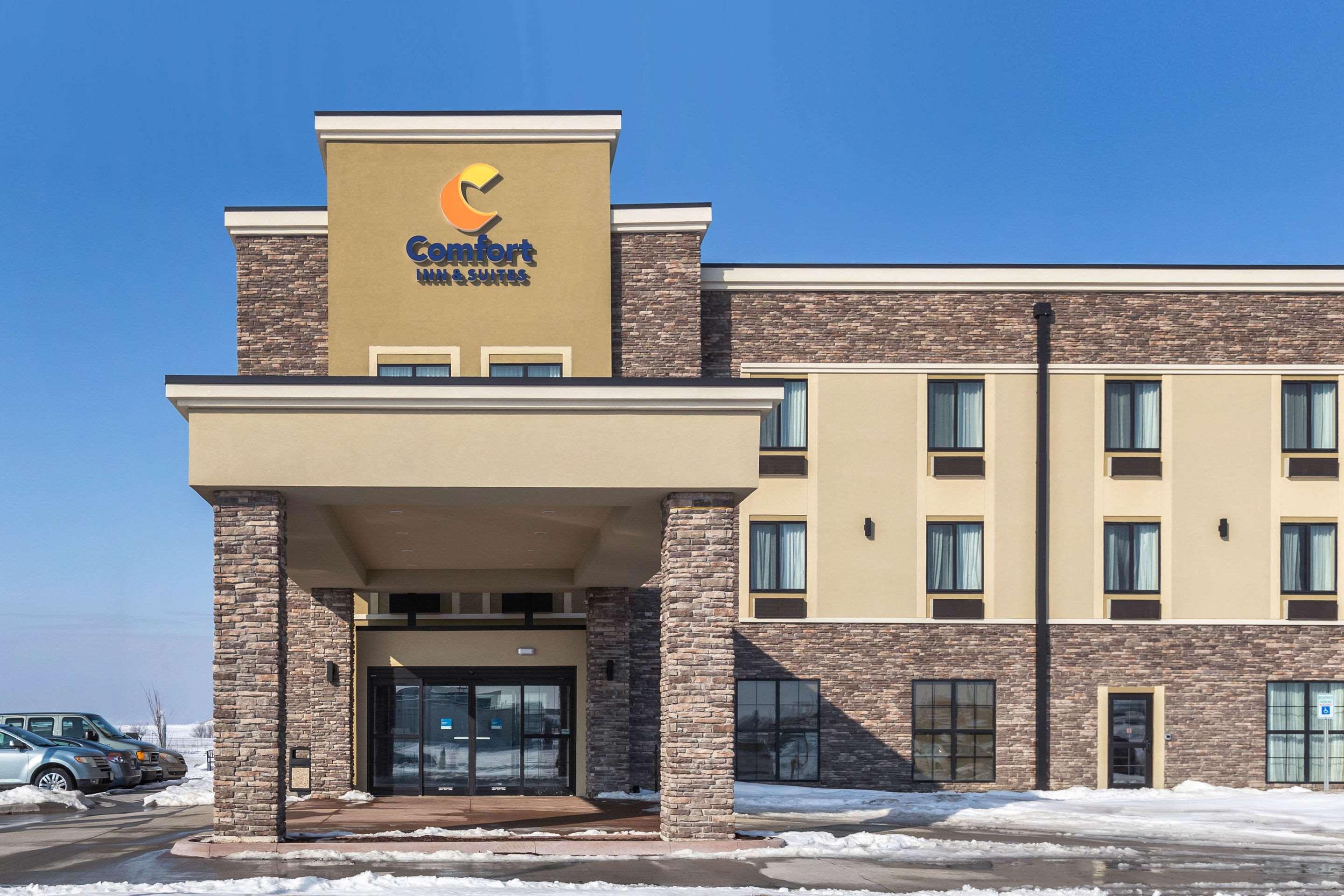 Comfort Inn & Suites Cedar Rapids South image