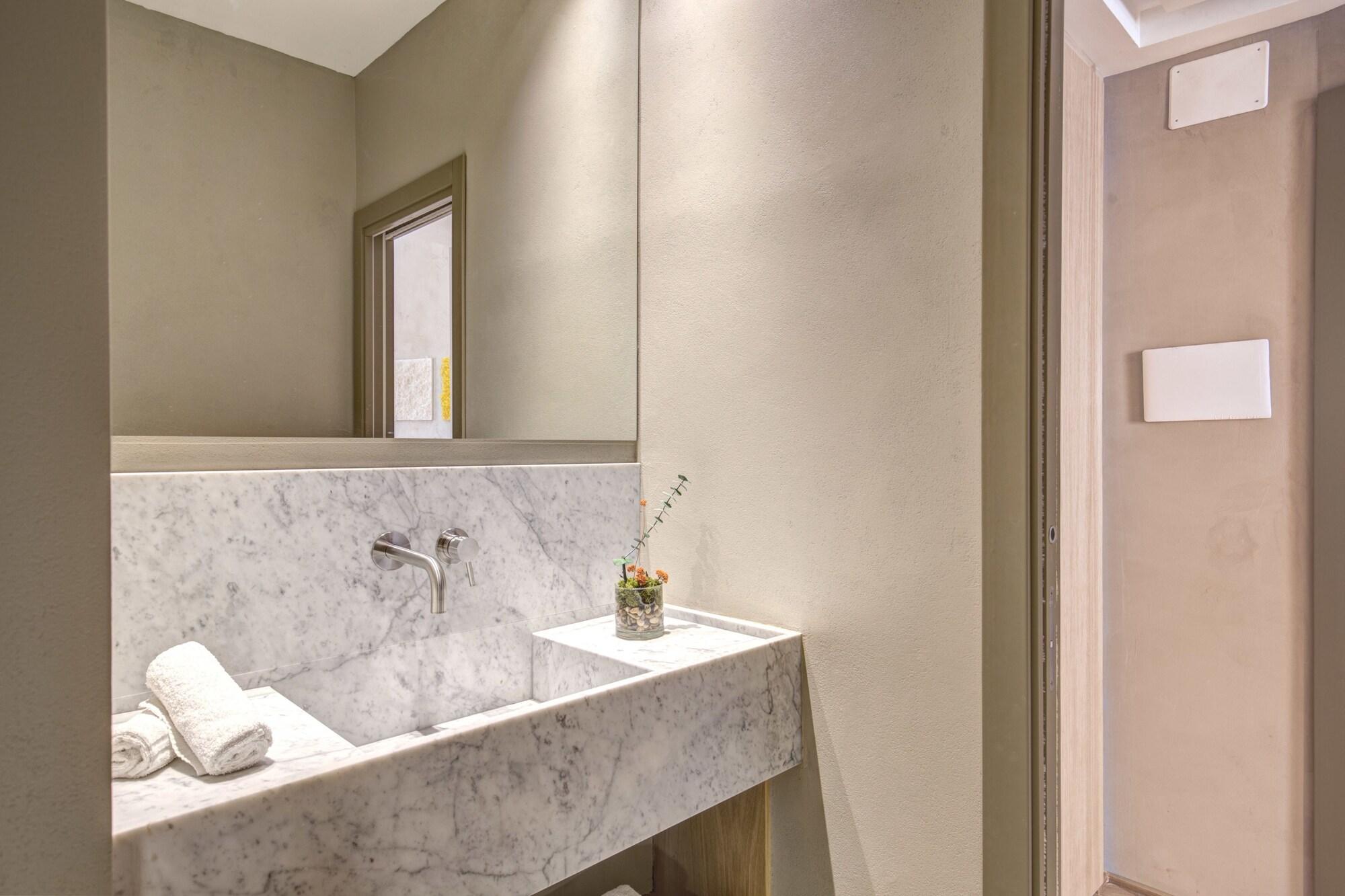 G55 Design Hotel by null