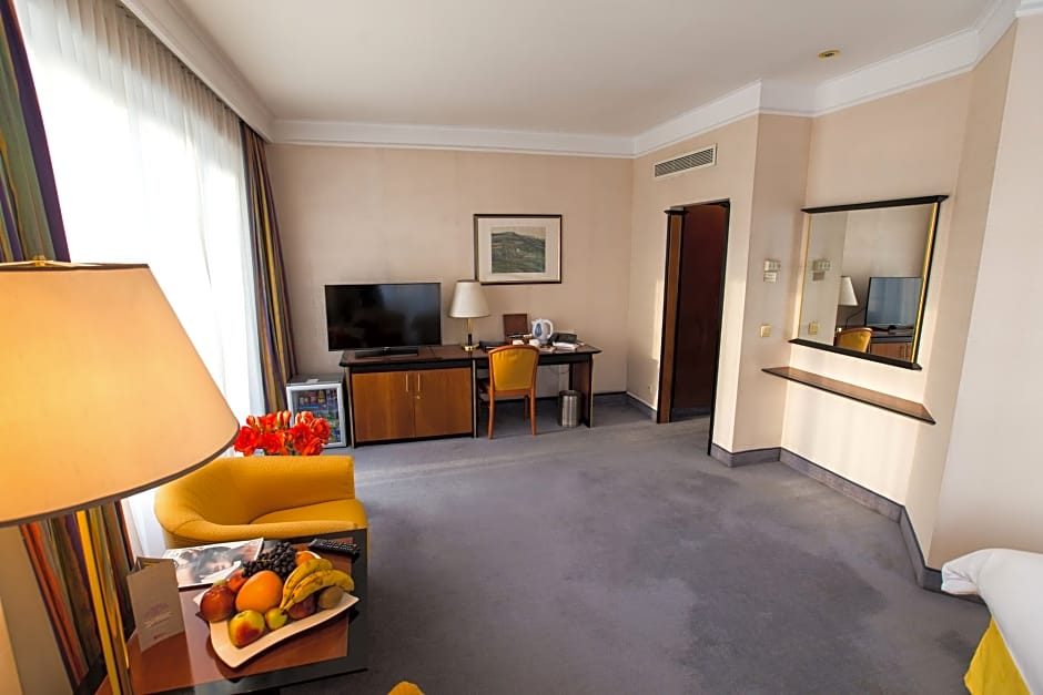 Rahat Palace Hotel