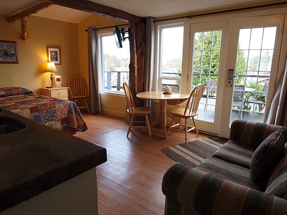 West Coast Motel On The Harbour by null