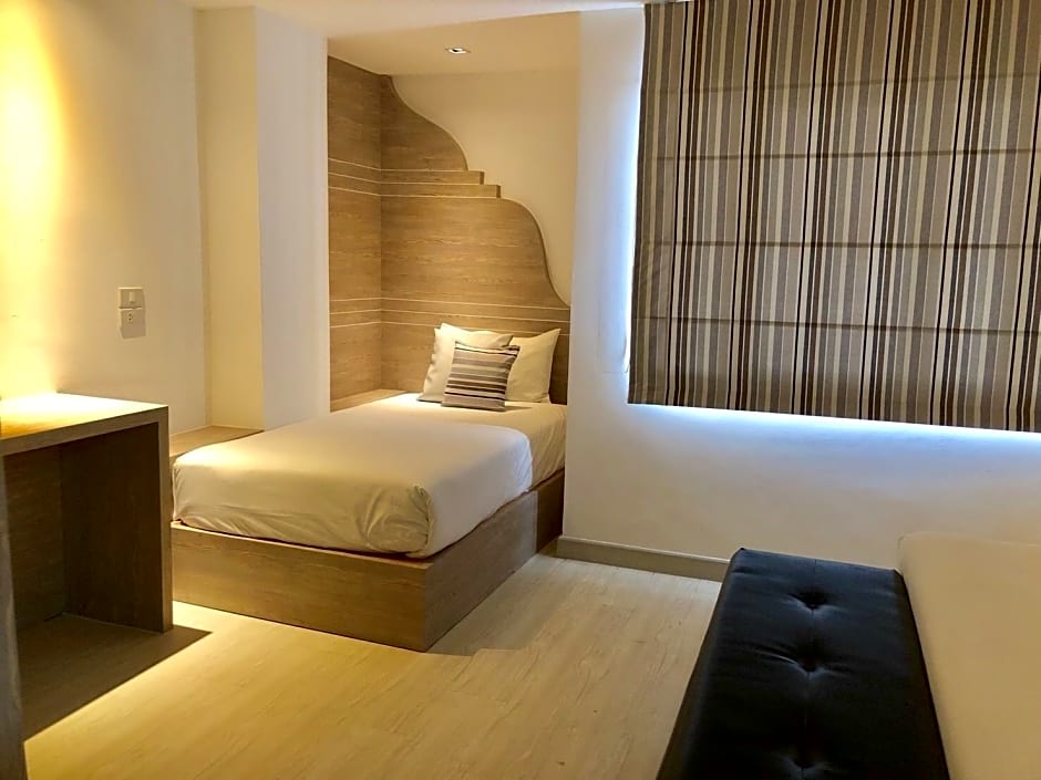 Methavalai Residence Hotel Bangkok by null