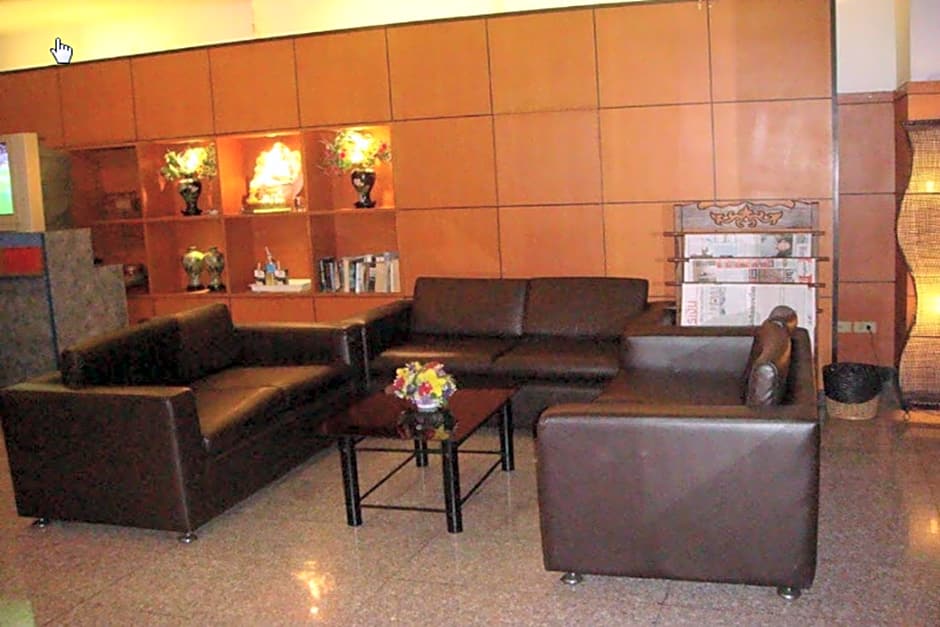 King Royal Garden Inn Hotel