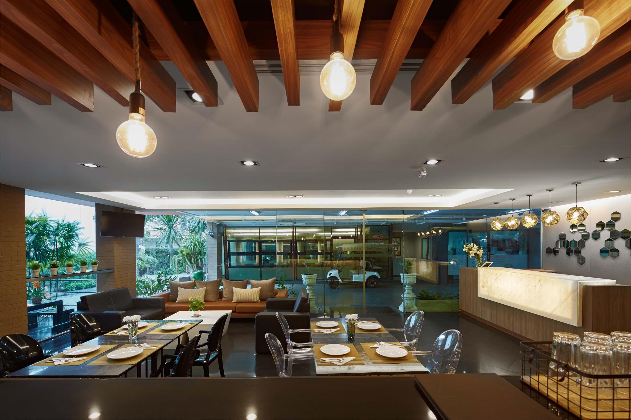 Diamond Residence Ratchada Hotel