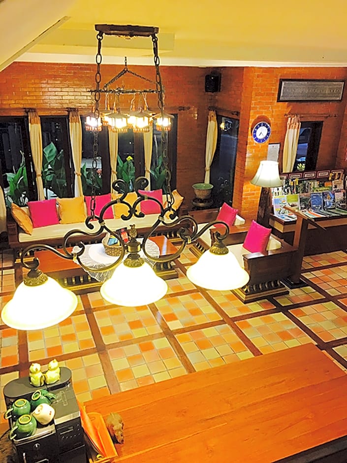 Sri-pat Guesthouse by null