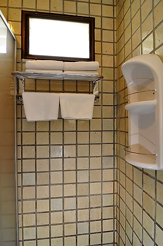 Sri-pat Guesthouse by null