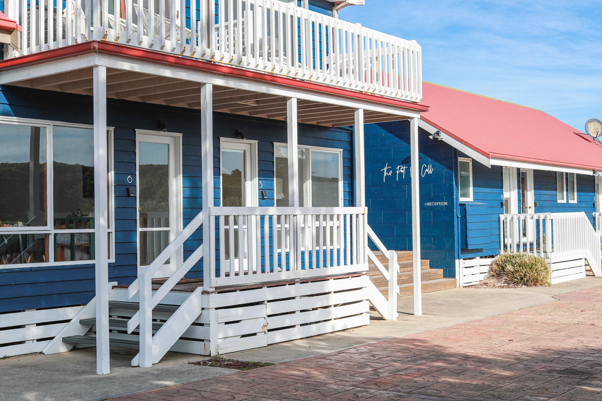 The Port O Call, Port Campbell by null