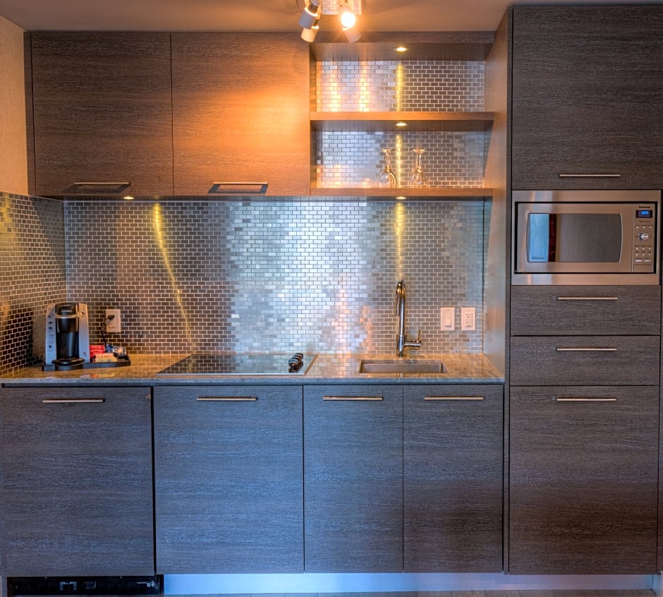 Oceanfront Suites at Cowichan Bay by null