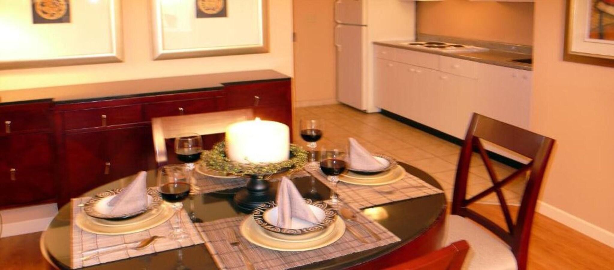 Red Lion Inn And Suites