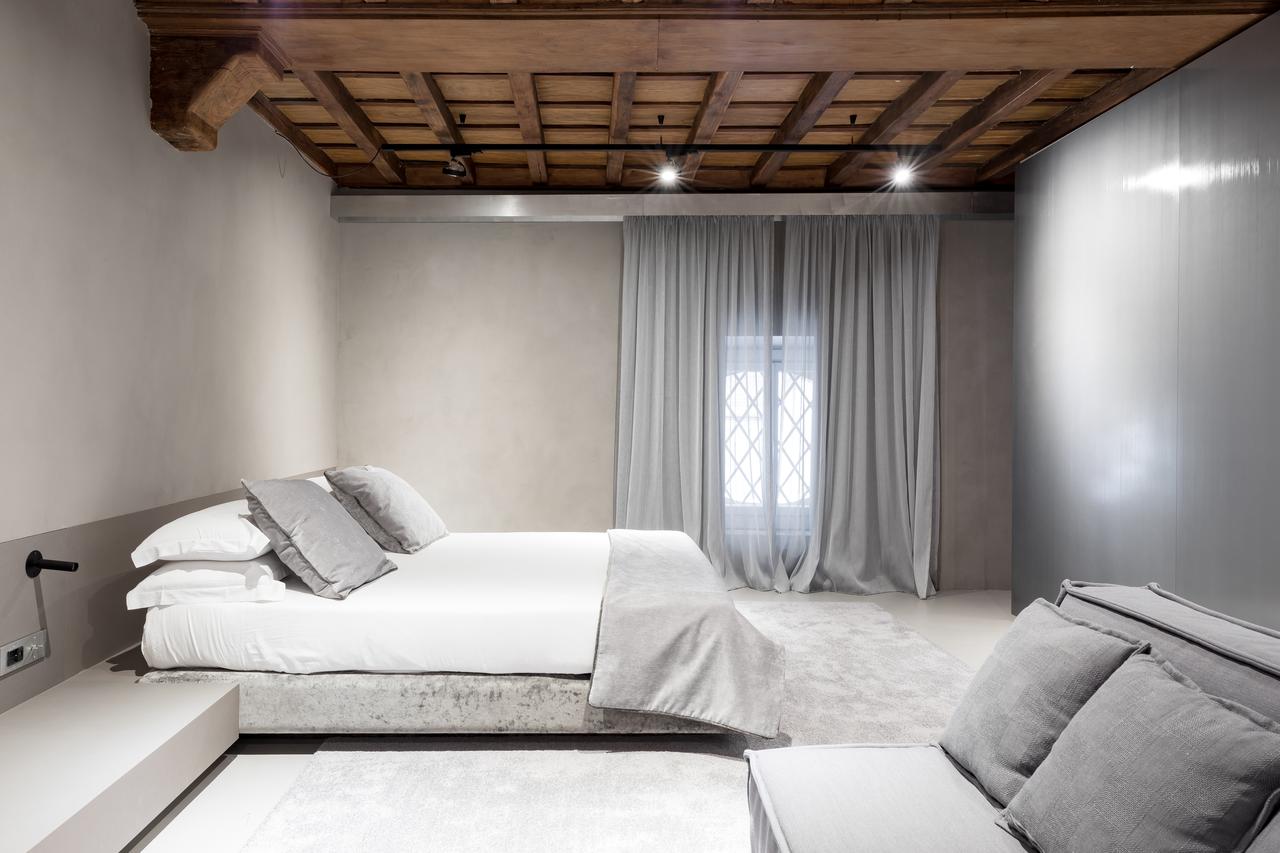 Hotel dei Barbieri by null