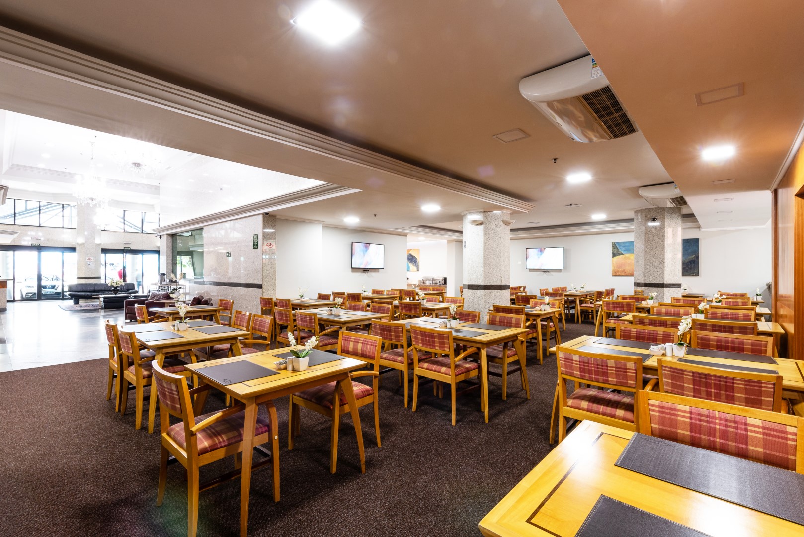 Summit Suites Hotel - Jundiai