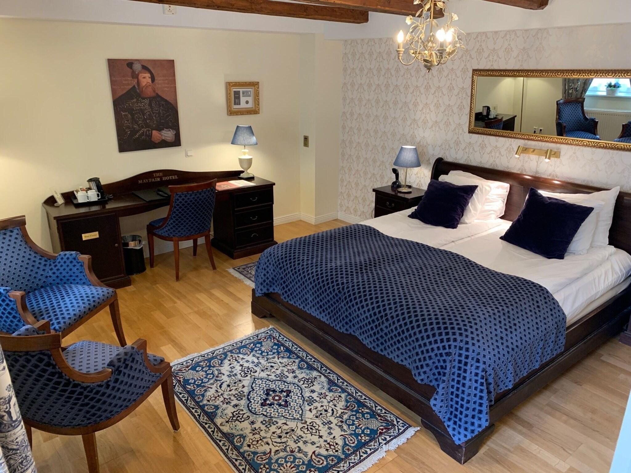 Mayfair Hotel Tunneln by null