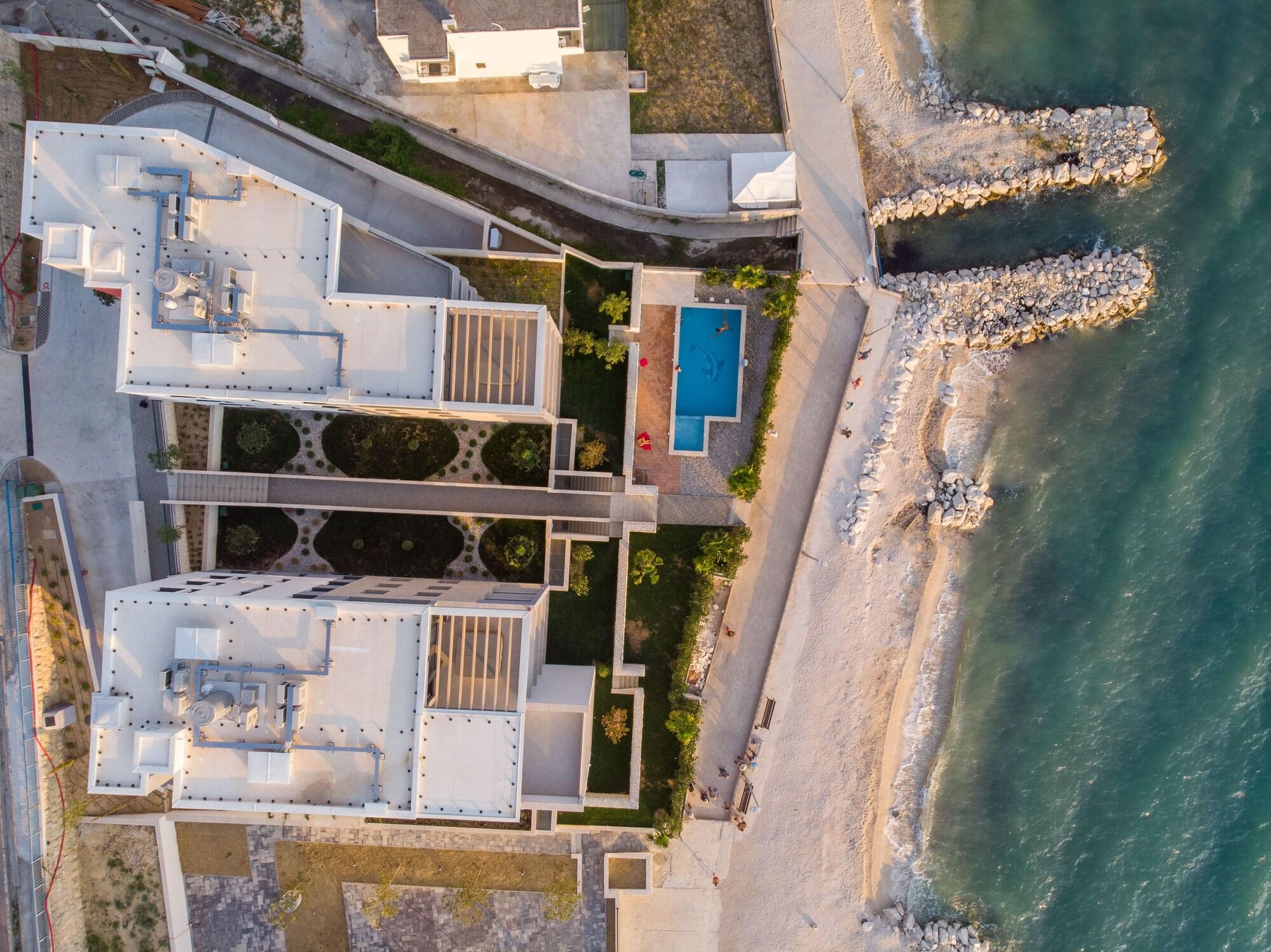 Vipo Prestige Apartments - photo