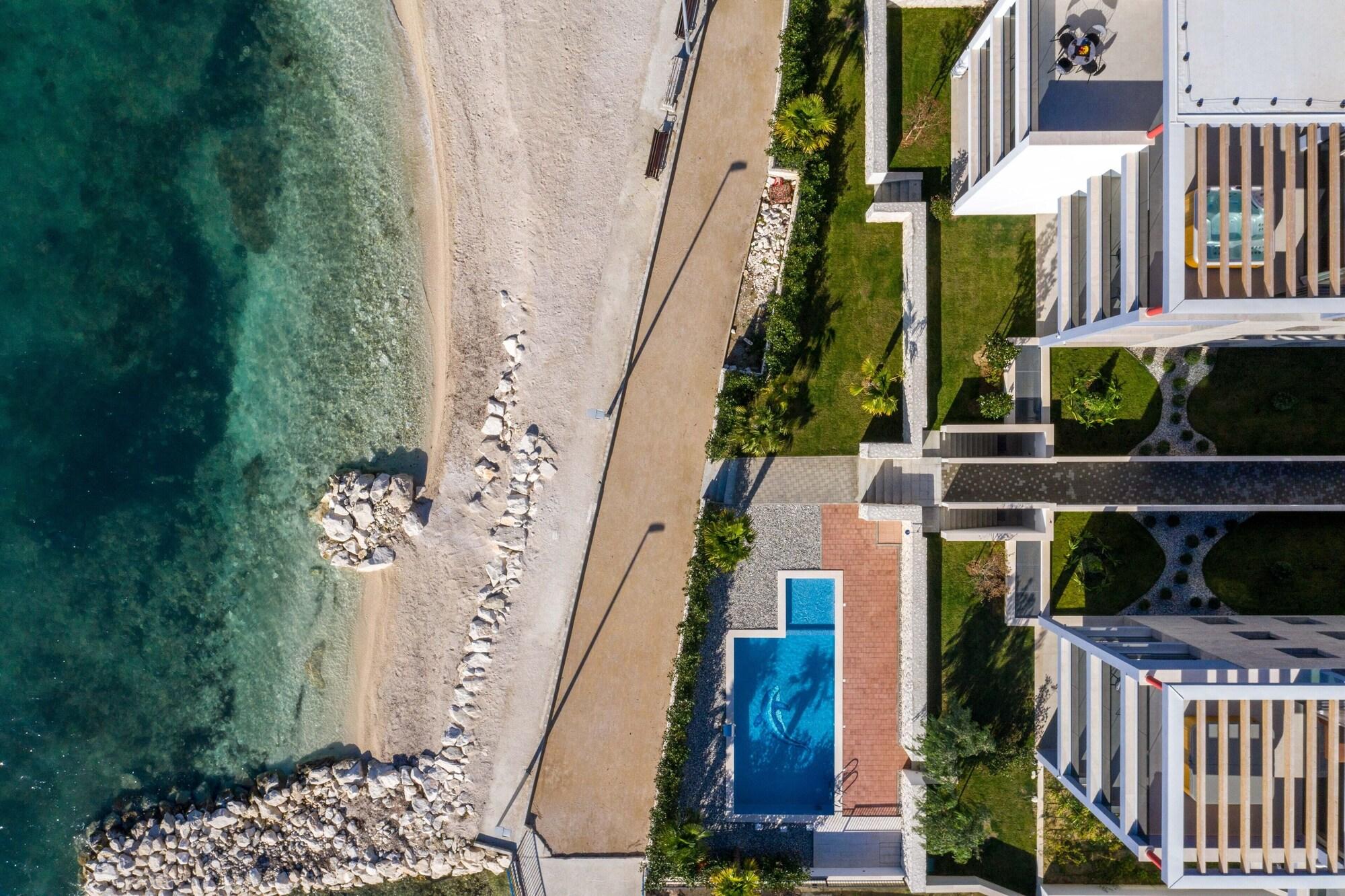 Vipo Prestige Apartments - photo