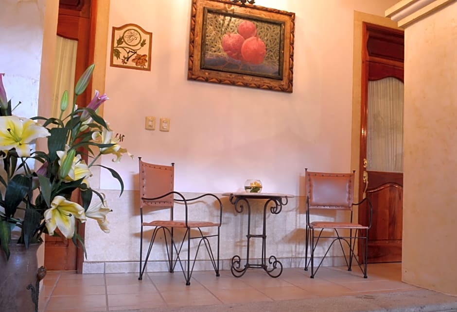 Los Pilares Hotel by null