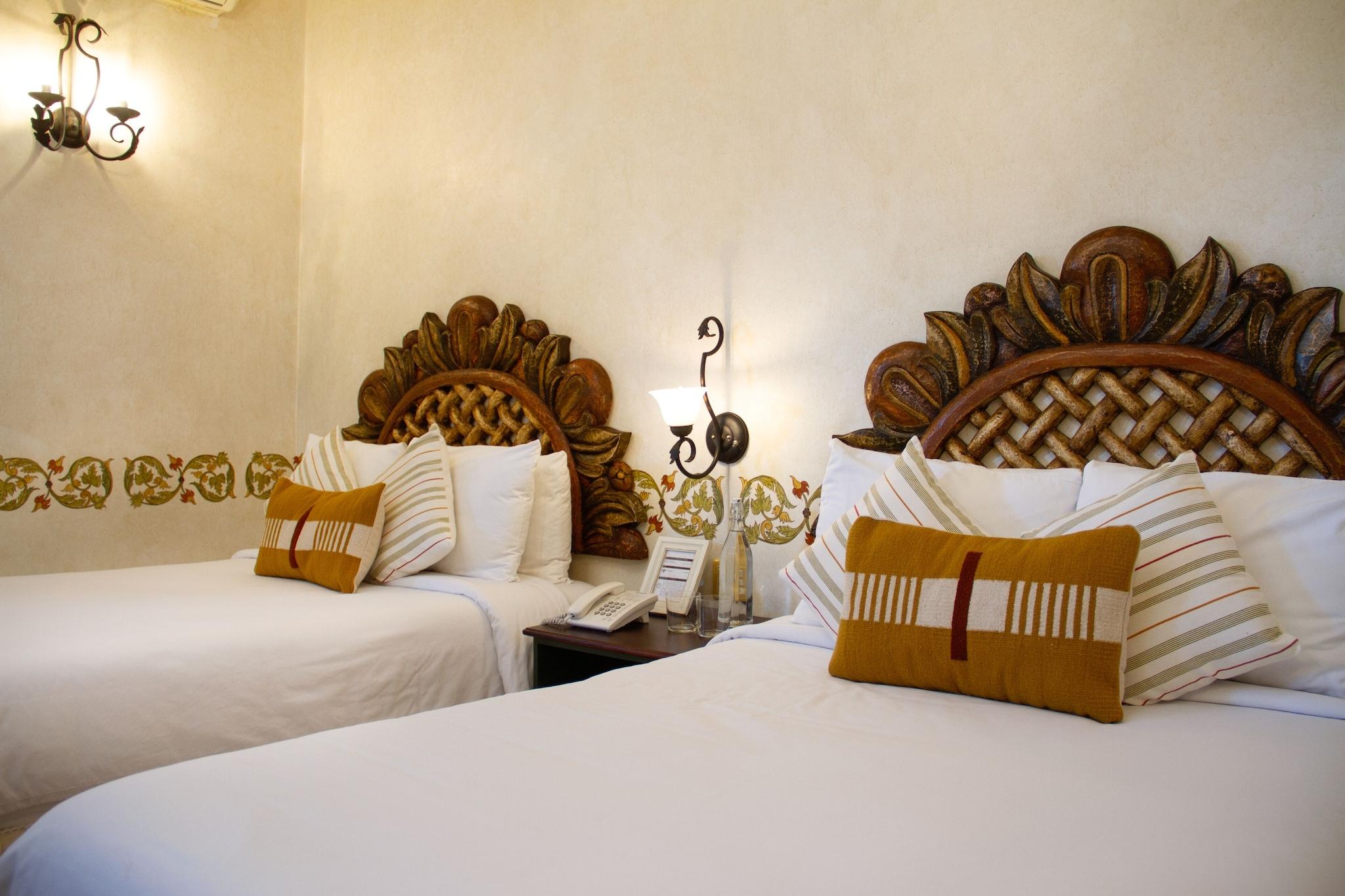 Los Pilares Hotel by null