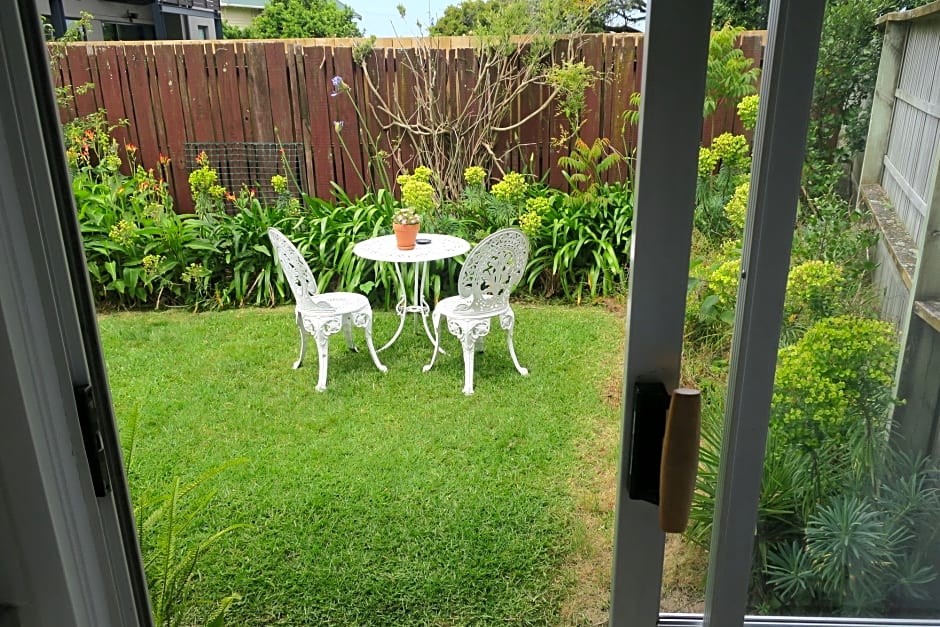 Roselands Motel by null