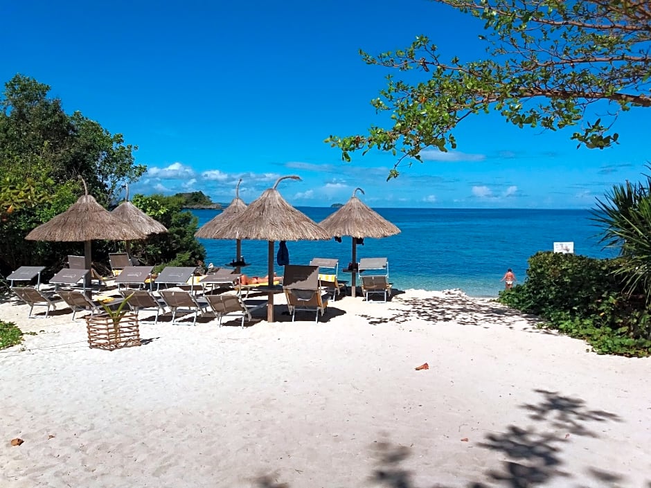 Tepanee Beach Resort