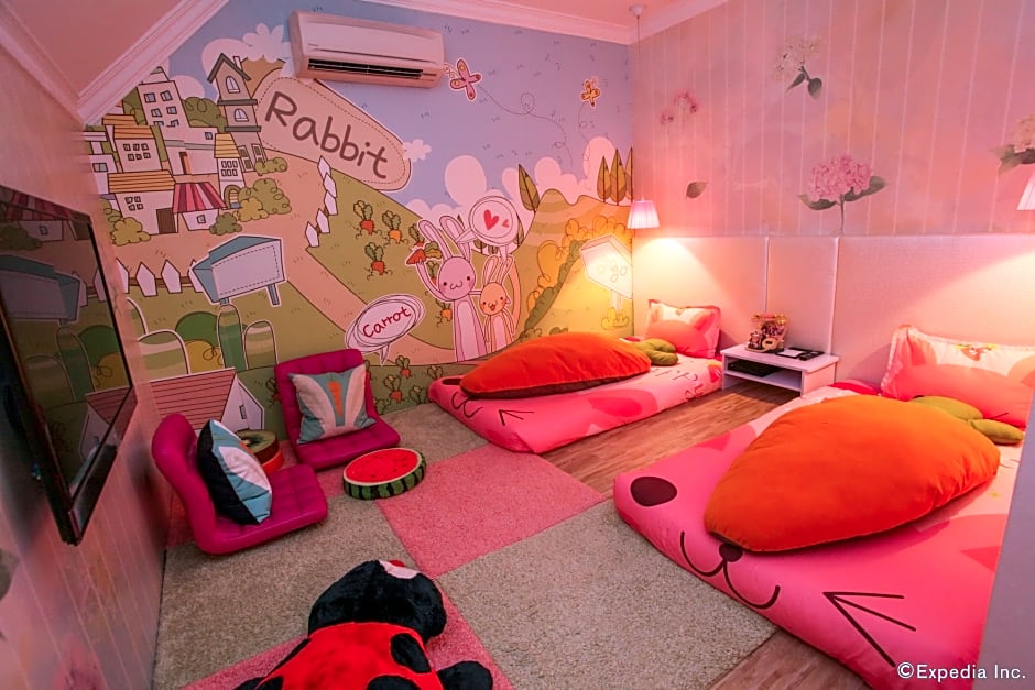 A Hotel Joo Chiat by null