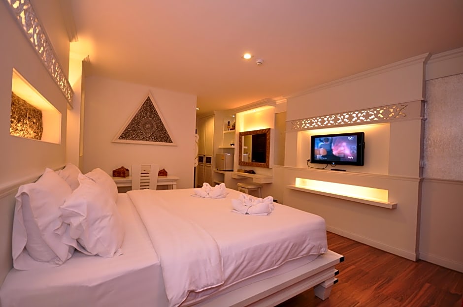 CHALELARN HOTEL
