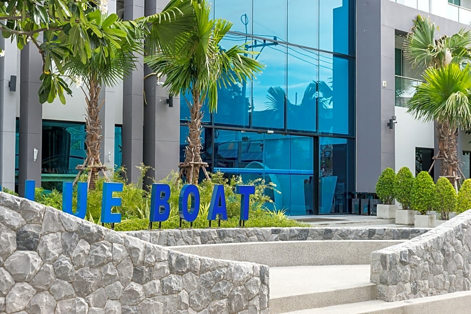 Blue Boat Design Hotel