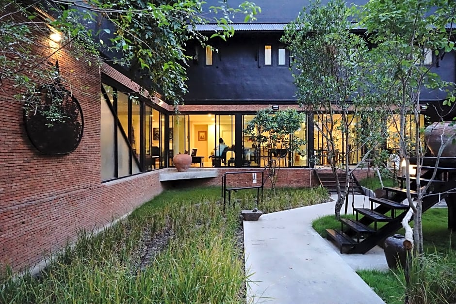 Photo of Silp-pa Phra Nakhon Si Ayutthaya