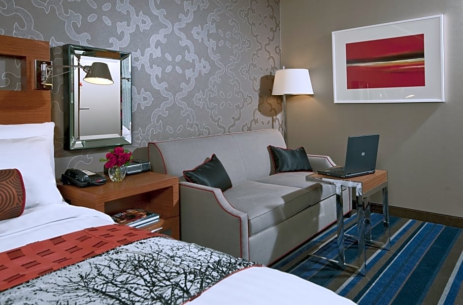Six South St Hotel by null