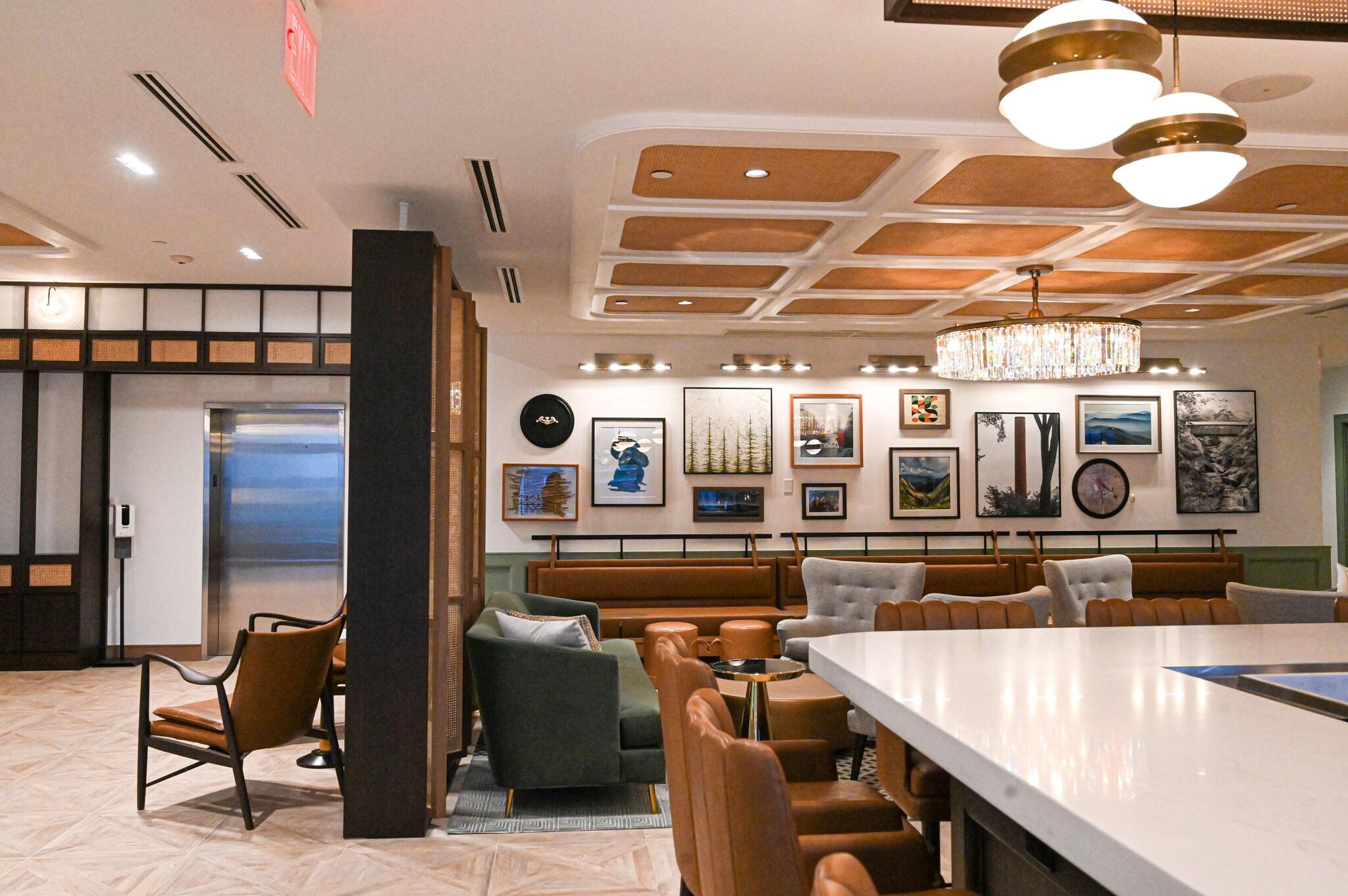 Six South St Hotel