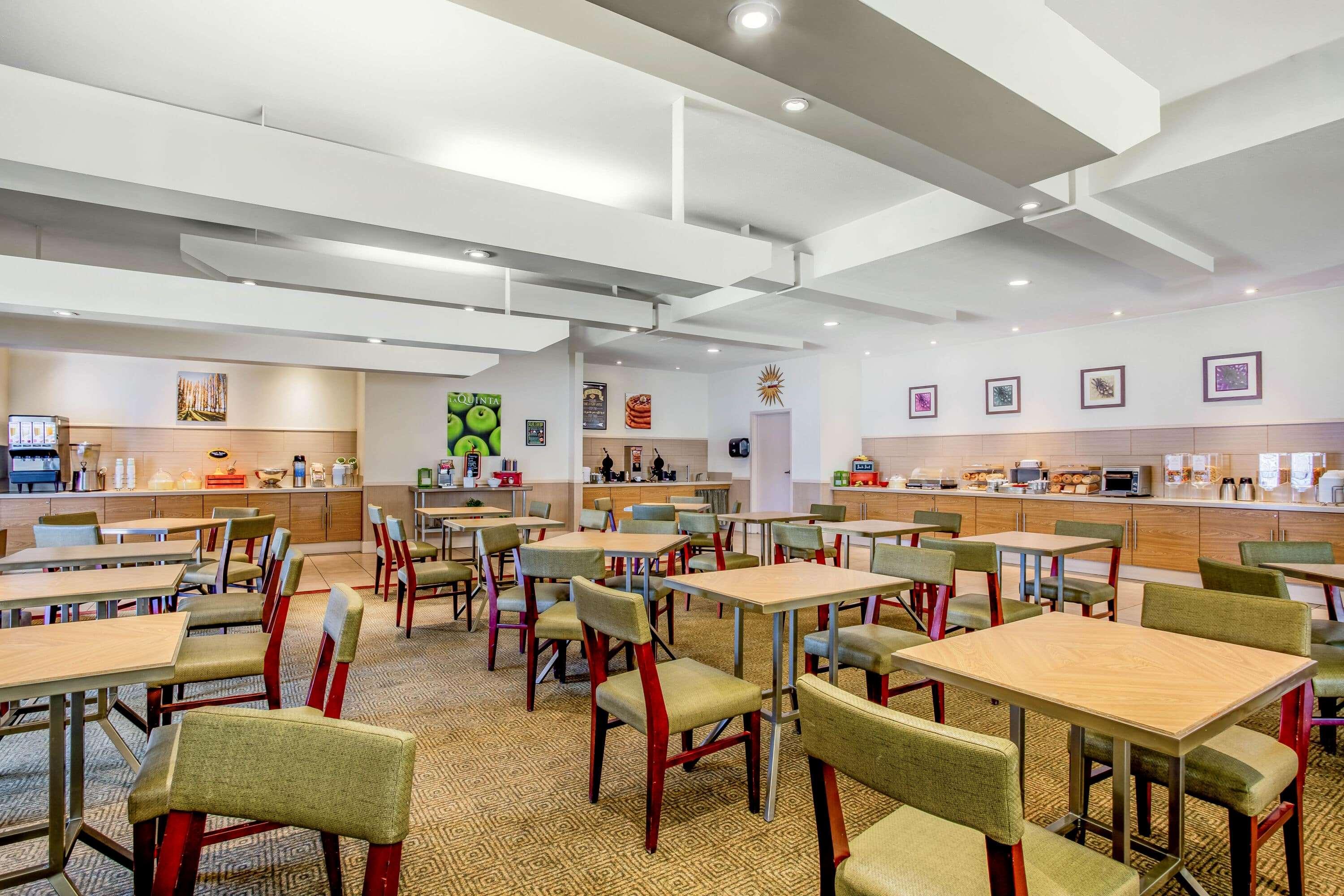 La Quinta Inn Suites By Wyndham Danbury
