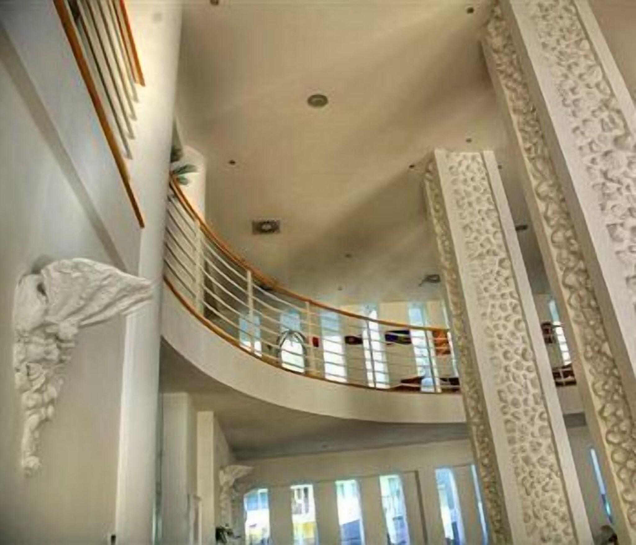 Luxor Rimini - photo