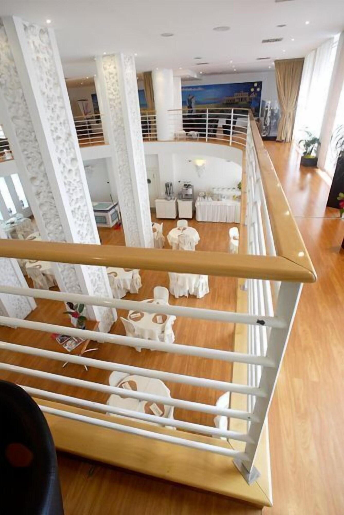 Luxor Rimini - photo