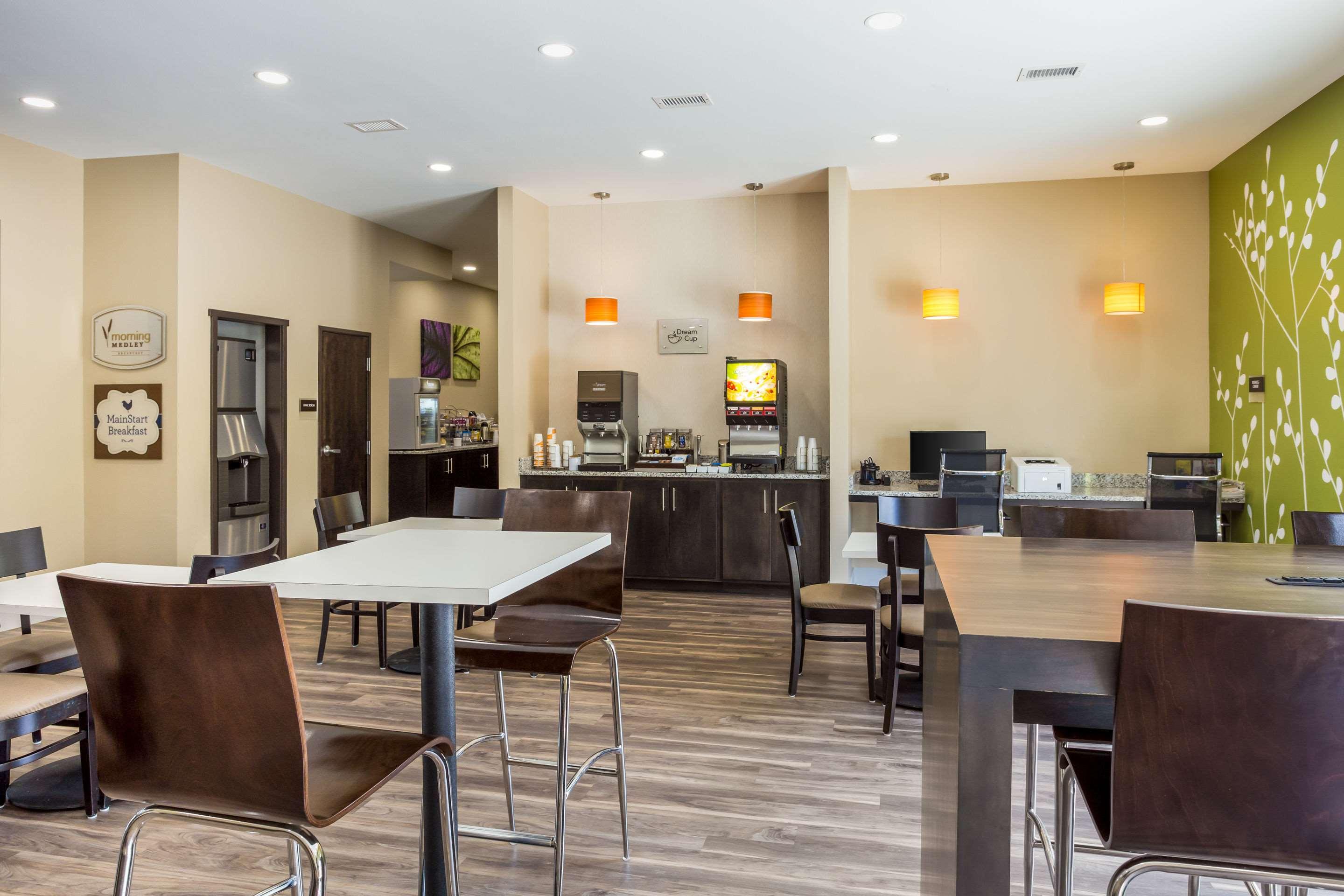 Mainstay Suites Logan Ohio-Hocking Hills