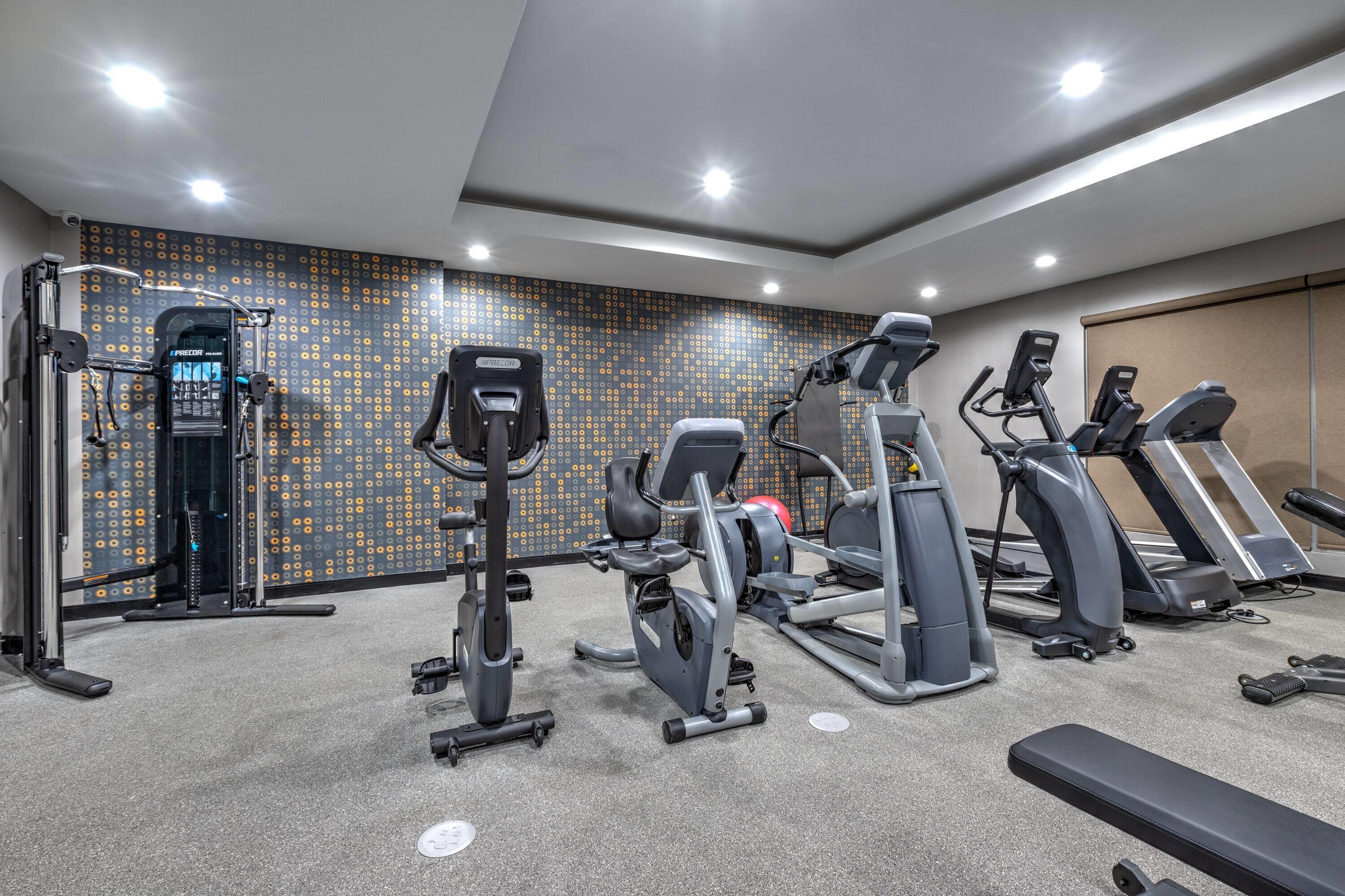 La Quinta Inn Suites By Wyndham Paris